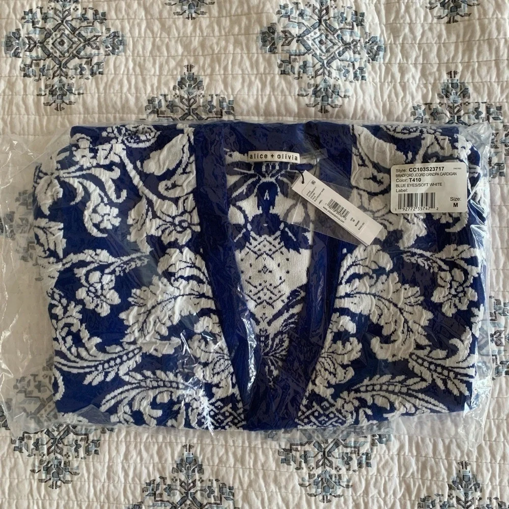 ALICE + OLIVIA Bradford Jacquard Grandpa Cardigan - Picture 3 of 9